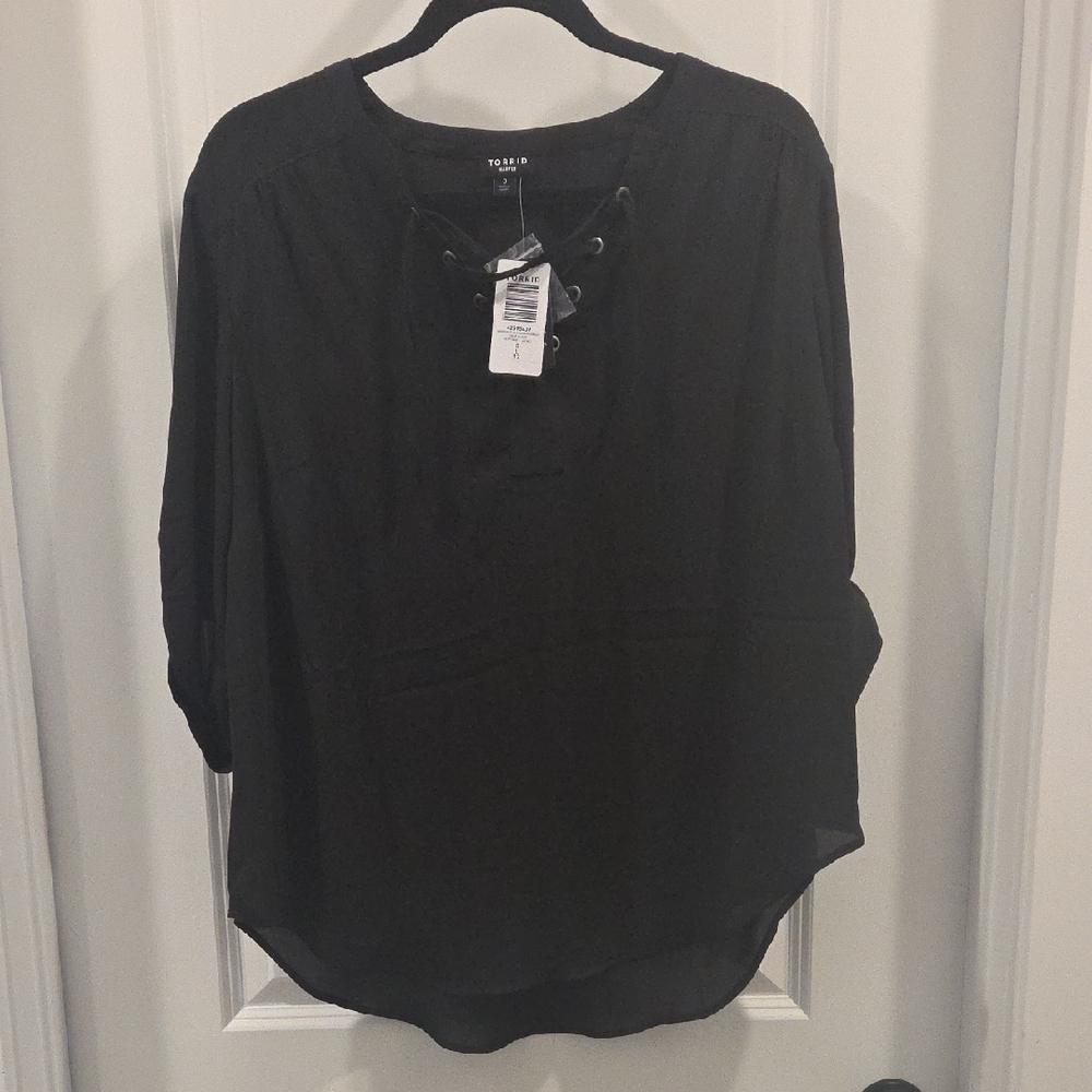 Torrid Black Lace-Up Peasant Tunic Top Size 0